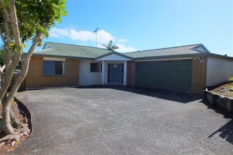 Photo of property in 674a Whangaparaoa Road, Stanmore Bay, Whangaparaoa, 0932