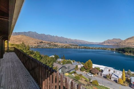 Photo of property in 11 Longwood Place, Queenstown, 9300