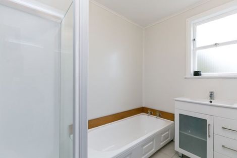 Photo of property in 37f3 Bould Street, Johnsonville, Wellington, 6037