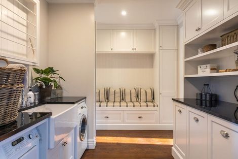 Photo of property in 2 Otaihanga Road, Paraparaumu Beach, Paraparaumu, 5032