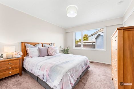 Photo of property in 5 Waiau Close, Kelson, Lower Hutt, 5010