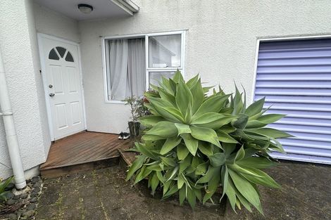Photo of property in 2/11 Richard Avenue, Bucklands Beach, Auckland, 2014