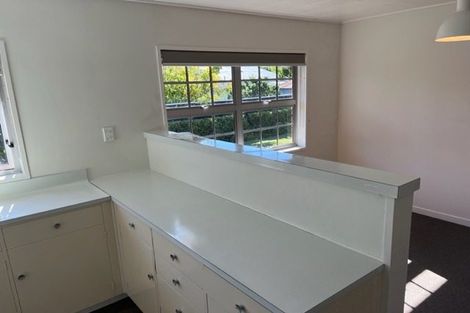 Photo of property in 24 Middle Road, Havelock North, 4130