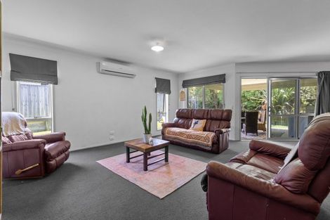 Photo of property in 30 Patatee Terrace, Baverstock, Hamilton, 3200