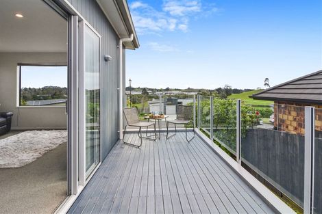 Photo of property in 105 Isabella Drive, Pukekohe, 2120