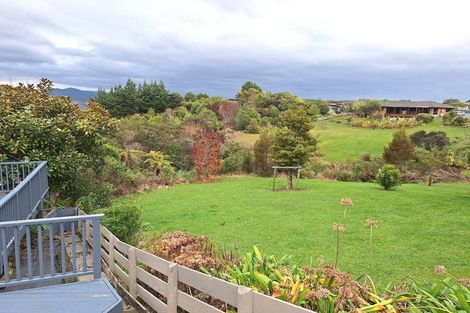 Photo of property in 82a Kirton Drive, Riverstone Terraces, Upper Hutt, 5018