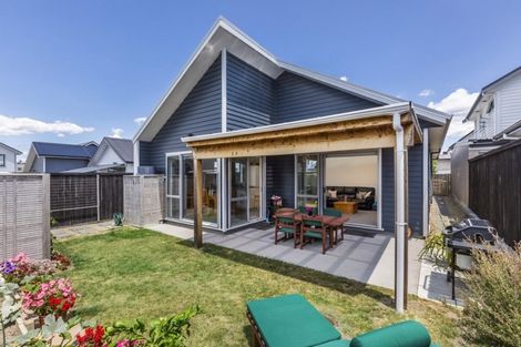 Photo of property in 8 Poaka Road, Hobsonville, Auckland, 0618