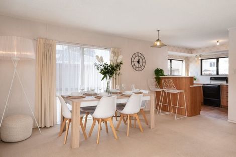 Photo of property in 2/8 Terrace Avenue, Mount Maunganui, 3116