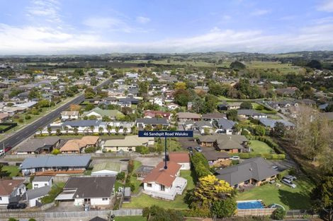Photo of property in 46 Sandspit Road, Waiuku, 2123