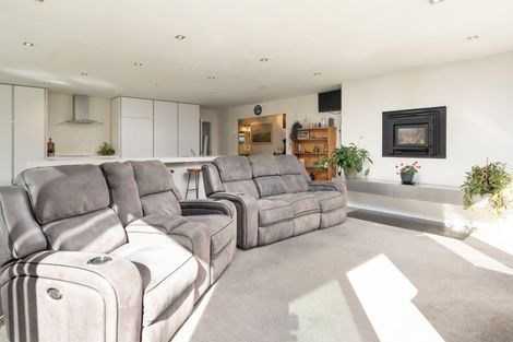 Photo of property in 13 Hammerichs Road, Rapaura, Blenheim, 7272