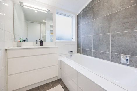 Photo of property in 644 Featherston Street, Roslyn, Palmerston North, 4414