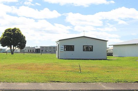 Photo of property in 23 Sarah Avenue, Whitianga, 3510