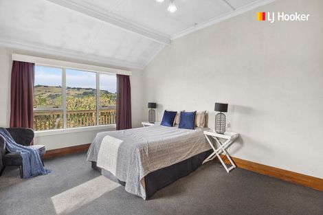 Photo of property in 32 Adderley Terrace, Ravensbourne, Dunedin, 9022