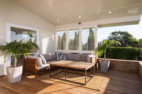Photo of property in 55 Puflett Road, Havelock North, 4130