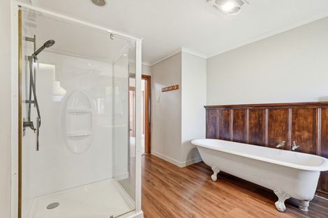 Photo of property in 118 Mclean Street, Woodville, 4920