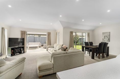 Photo of property in 18 Elmwood Drive, Prebbleton, 7604