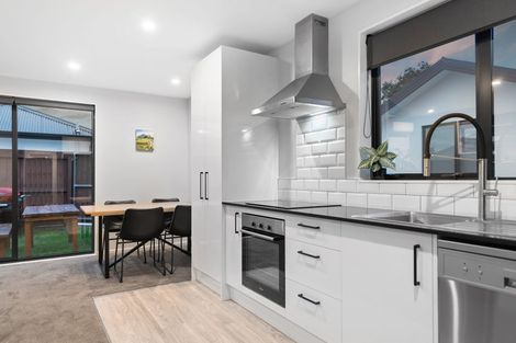 Photo of property in 30a/2 Northcote Road, Northcote, Christchurch, 8052