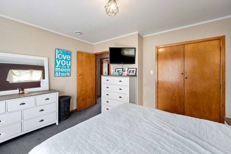 Photo of property in 19 Kenmore Place, Tokoroa, 3420