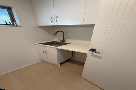 Photo of property in 52 Aspiring Avenue, Clover Park, Auckland, 2019