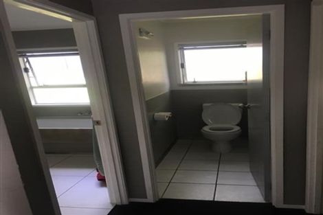 Photo of property in 2/11 Foley Place, Torbay, Auckland, 0632