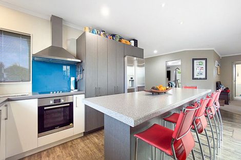 Photo of property in 10 Whiritoa Beach Road, Whiritoa, Whangamata, 3691