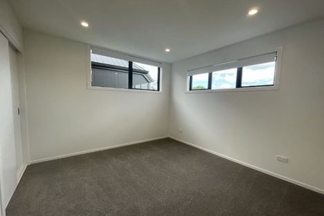 Photo of property in 9/12 Tawa Road, Te Atatu Peninsula, Auckland, 0610