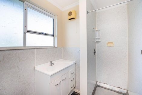 Photo of property in 11 Cascade Crescent, Westbrook, Palmerston North, 4412