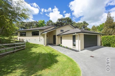 Photo of property in 9 Buttercup Place, Waimauku, 0812