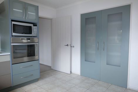 Photo of property in 9 Cabernet Close, Paraparaumu, 5032