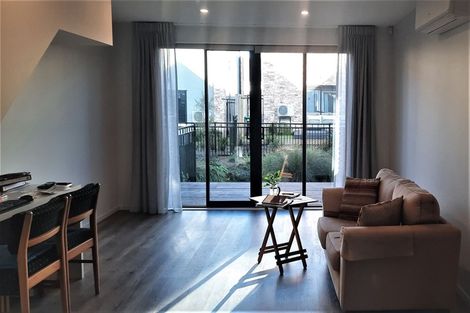 Photo of property in 2/37 Webb Street, St Albans, Christchurch, 8014