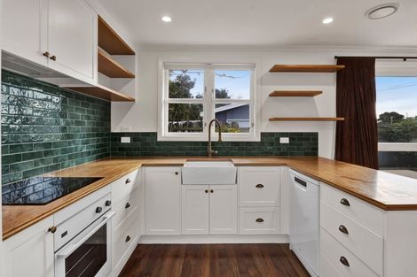 Photo of property in 5 Kepa Street, Ohawe, Hawera, 4671