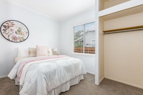 Photo of property in 27 Paremata Crescent, Paremata, Porirua, 5024