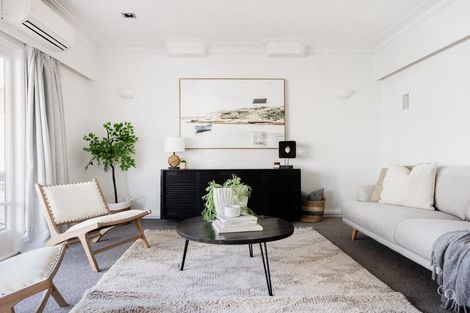 Photo of property in 208 Oceanbeach Road, Mount Maunganui, 3116