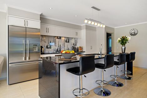 Photo of property in 50 Shields Street, Clyde, 9330