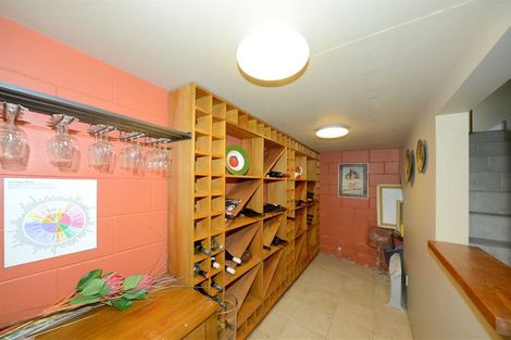 Photo of property in 87 Fendalton Road, Fendalton, Christchurch, 8014