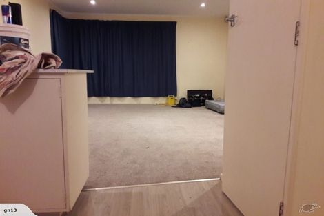 Photo of property in 40f2- Hudson Avenue, Ebdentown, Upper Hutt, 5018