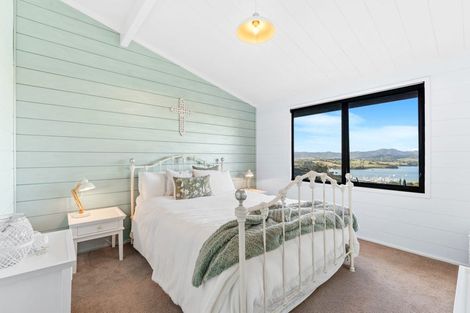 Photo of property in 84 Brick Bay Drive, Sandspit, Warkworth, 0982