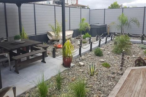 Photo of property in 144a Charles Street, Westshore, Napier, 4110