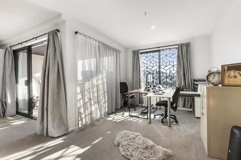 Photo of property in 202/2u Onepu Road, Kilbirnie, Wellington, 6022