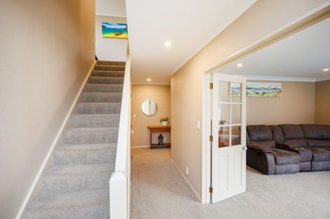Photo of property in 30 Kilkenny Place, Fitzherbert, Palmerston North, 4410