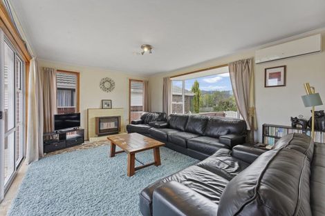 Photo of property in 5 Milton Street, Trentham, Upper Hutt, 5018