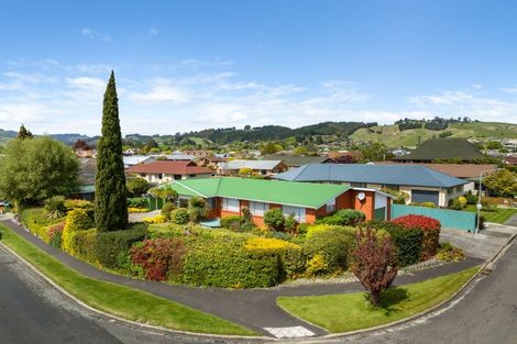 Photo of property in 28 Wickliffe Street, Mosgiel, 9024