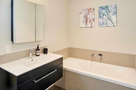 Photo of property in 6u9 Oswald Crescent, Paparangi, Wellington, 6037