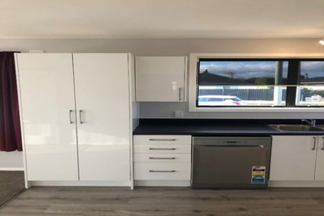 Photo of property in 7 Compton Street, Woolston, Christchurch, 8062