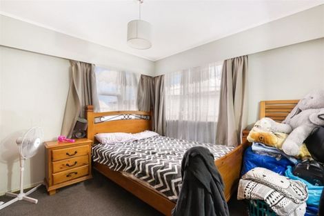 Photo of property in 12 Kohinoor Avenue, Mangere, Auckland, 2022