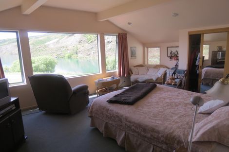 Photo of property in 2 Killala Street, Cromwell, 9310