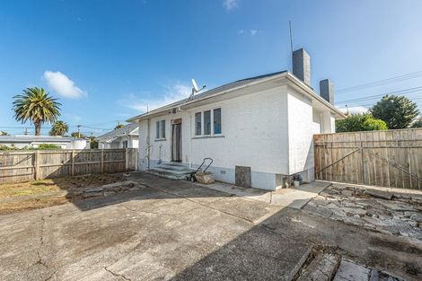 Photo of property in 28 Totara Street, Tawhero, Whanganui, 4501