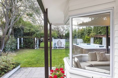 Photo of property in 36 Jacksons Road, Lyttelton, 8082
