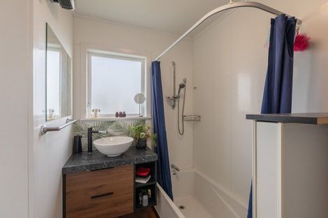 Photo of property in 15 Kauri Street, Taradale, Napier, 4112