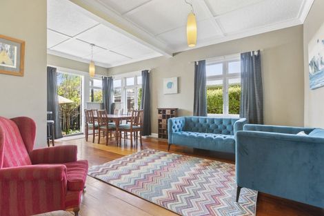 Photo of property in 96 Tukapa Street, Westown, New Plymouth, 4310